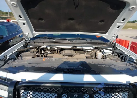 2019 Chevrolet Silverado 1500 Ld Silverado Custom z USA, uszkodzony, nr VIN 2GCVKMEC7K1243970